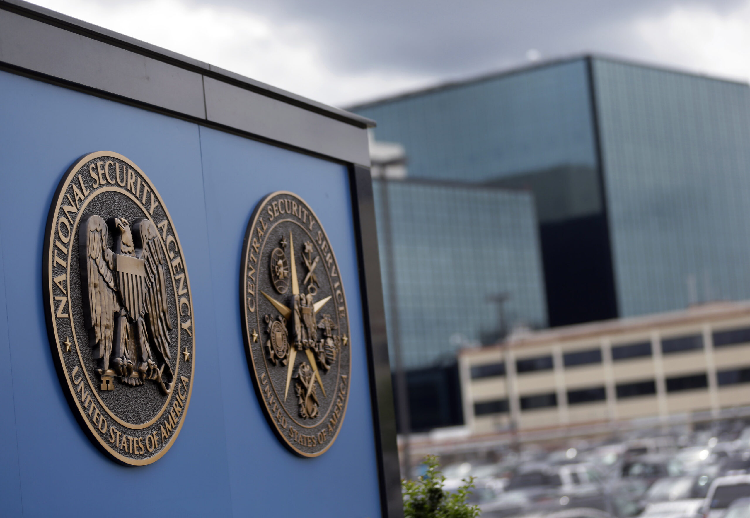 Report: Ordinary Americans caught up in data sweep