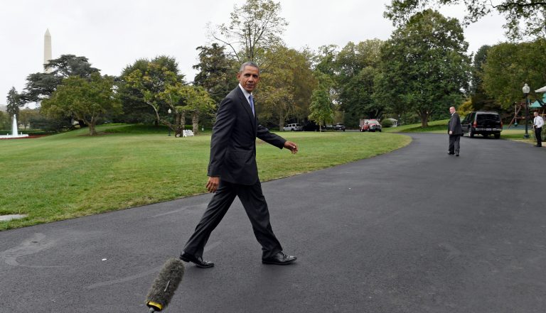 President Obama walks past members of the press corp after returning to the White House in Washington, Tuesday, Sept. 29, 2015. (AP Photo/Susan Walsh)