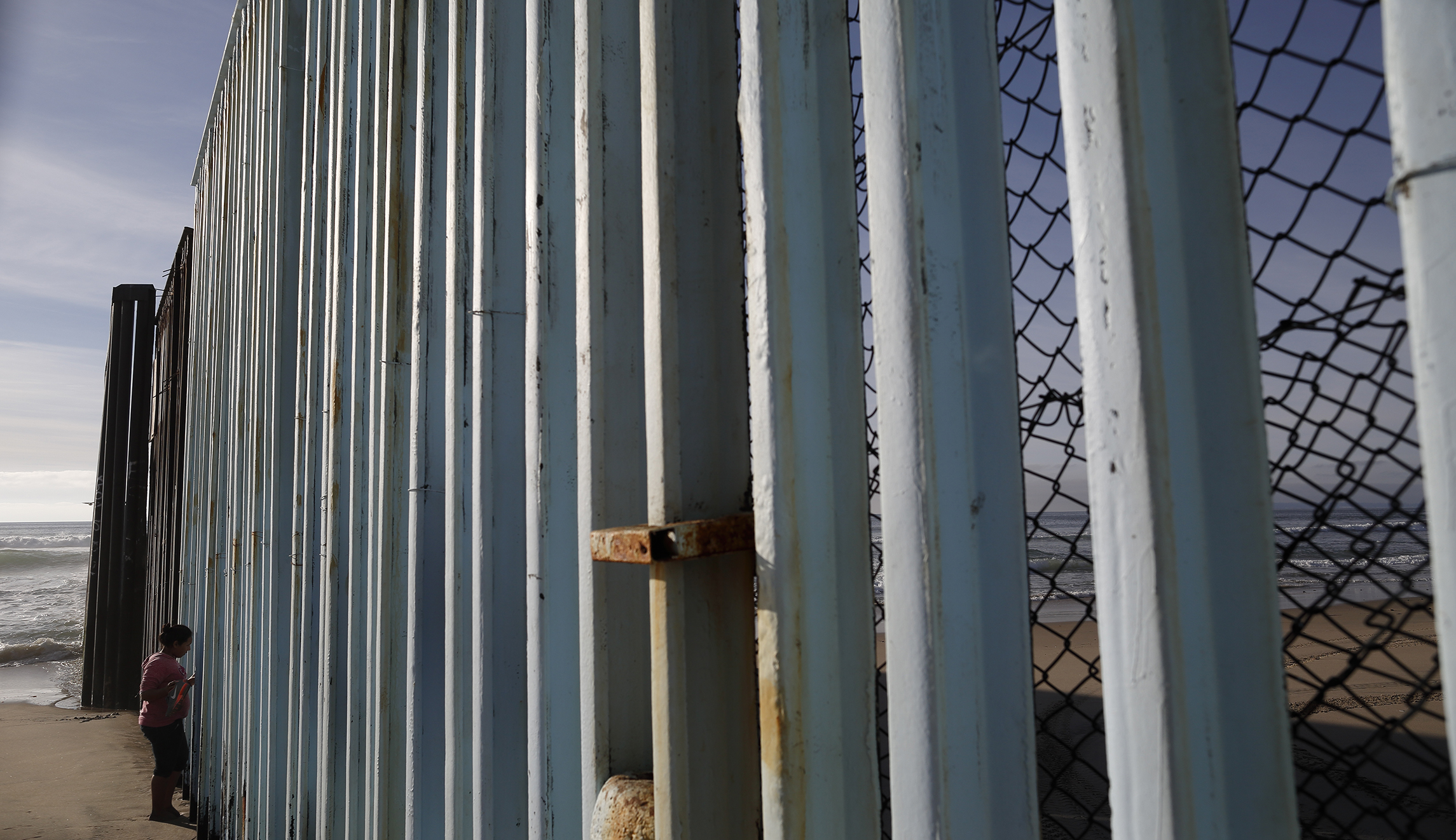 Border Patrol officials are ‘moving on’ as wall construction remains delayed