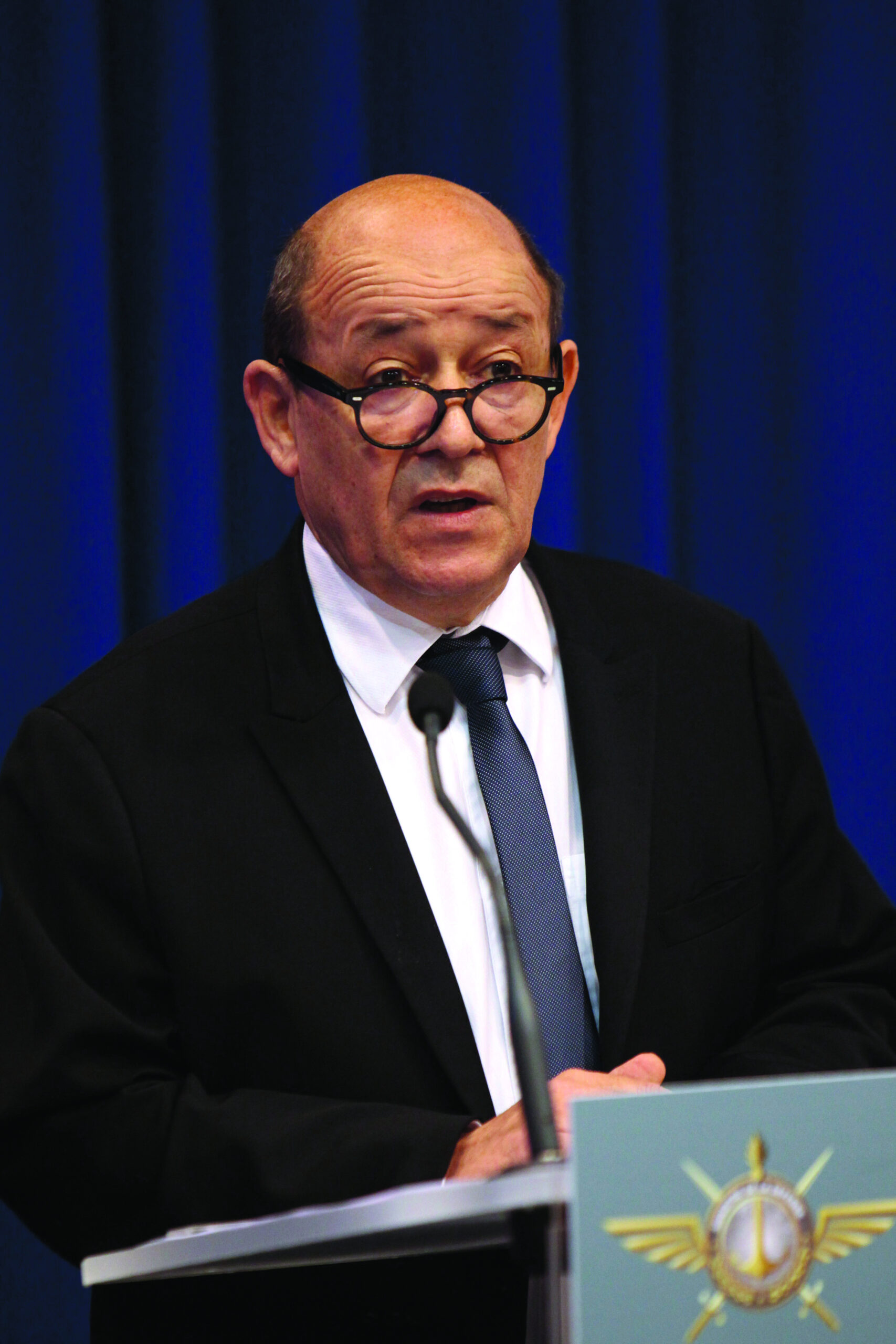 Hundreds of French troops drive back Mali rebels