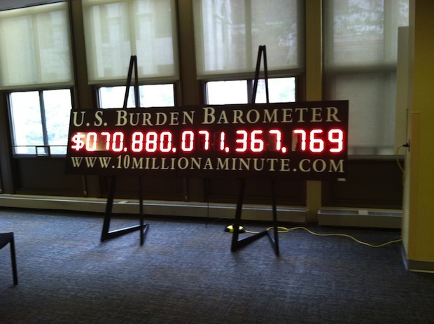 AU students get crash course on national debt