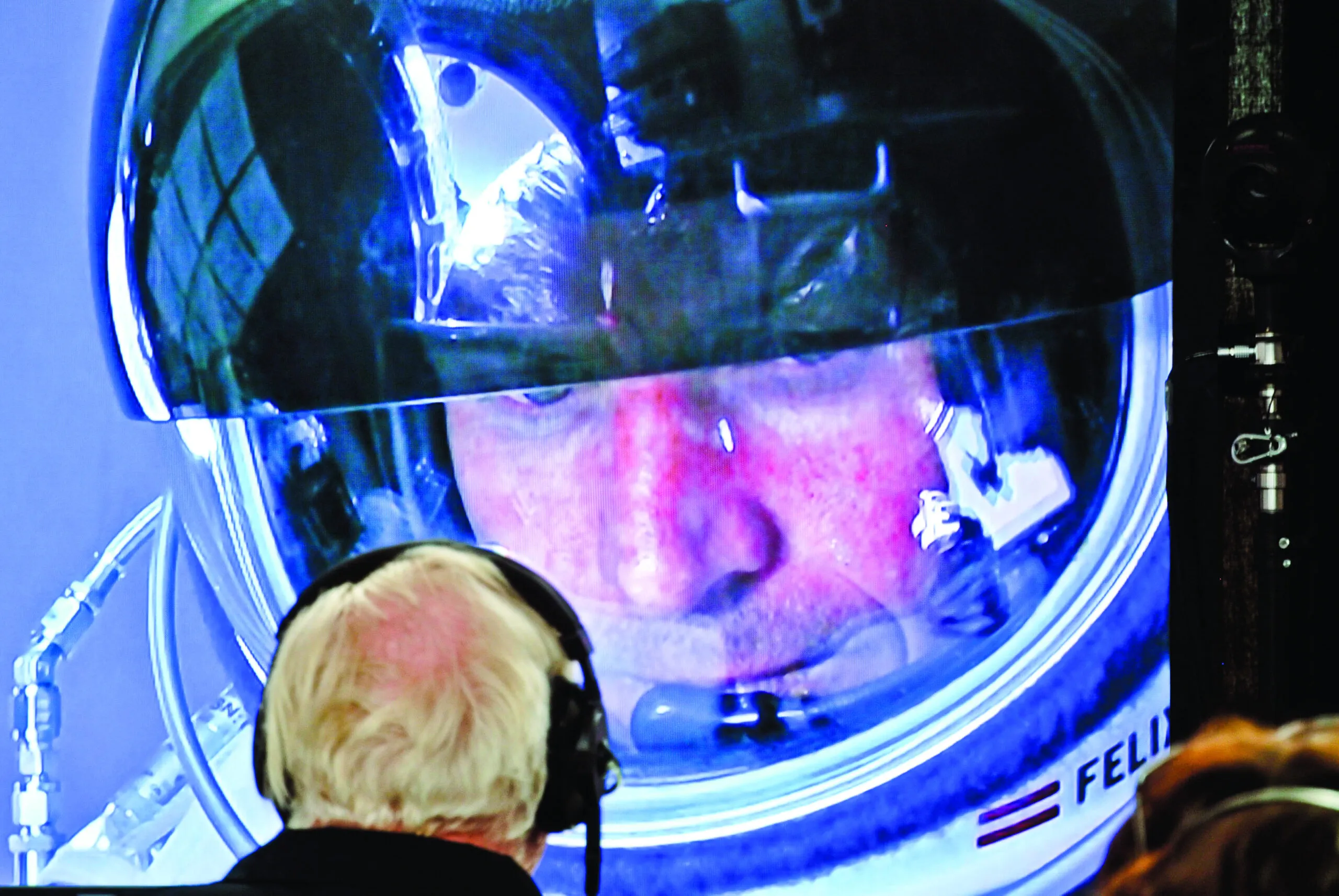 Official: Skydiver breaks speed of sound