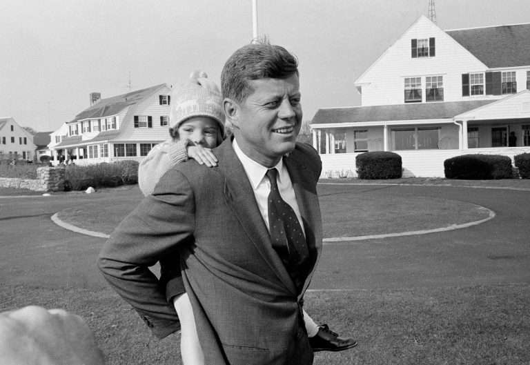Never mind Muslims … Can a Catholic be president?