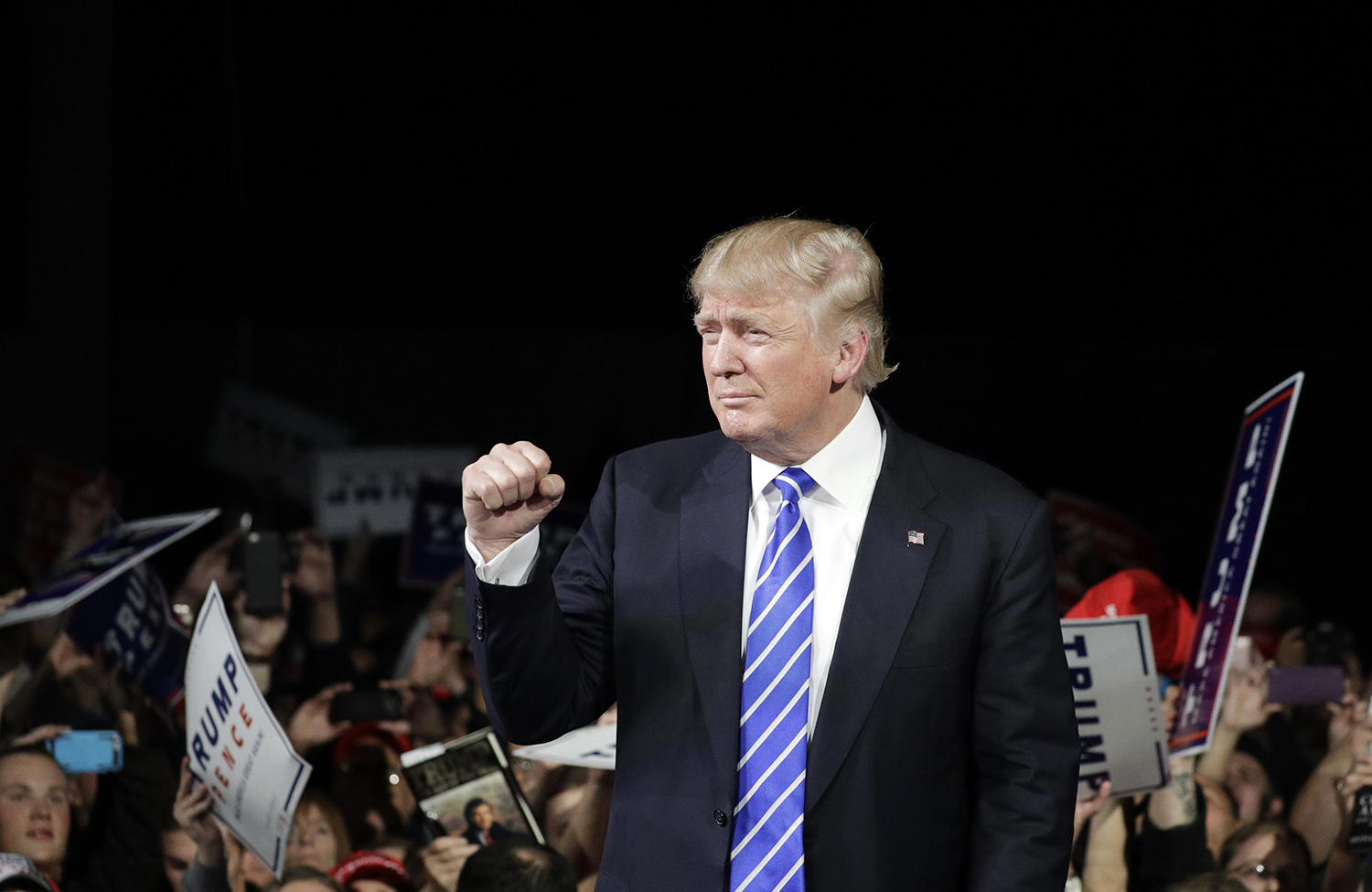 Trump allies defend his tax record: He’s ‘an absolute genius’
