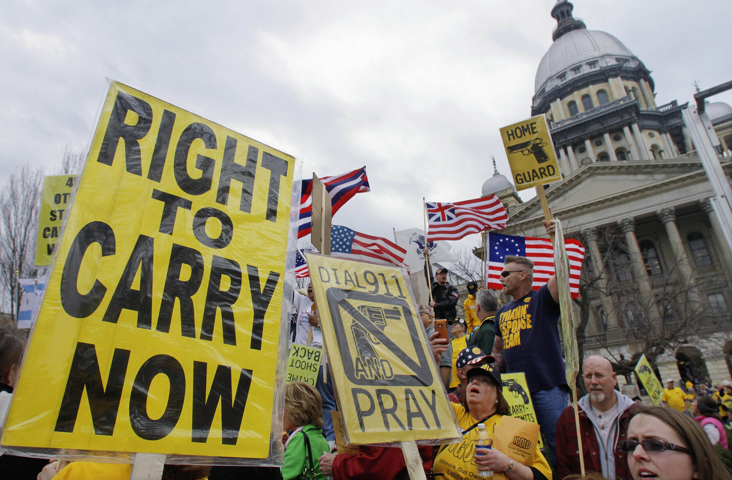 Chicago poised to fight over handguns _ again