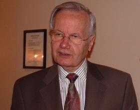 Bill Moyers, Still Working For PBS, Even After Comparing GOP to Taliban