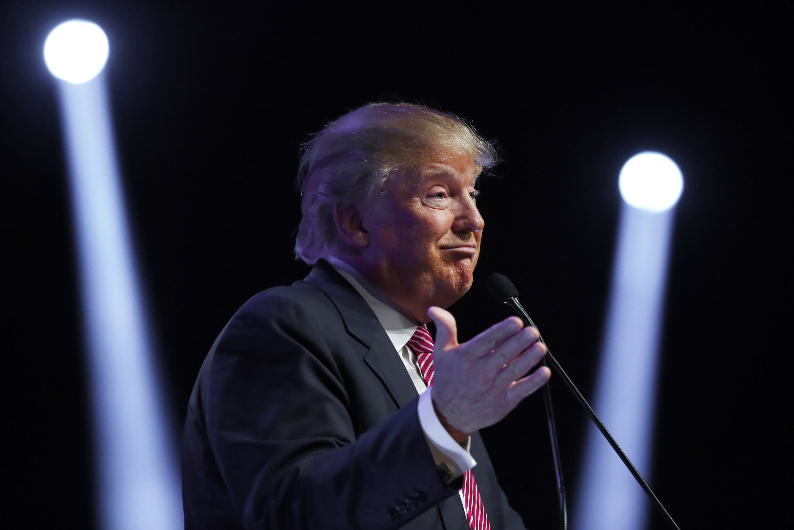 Slate editor-in-chief urges media to ignore Trump