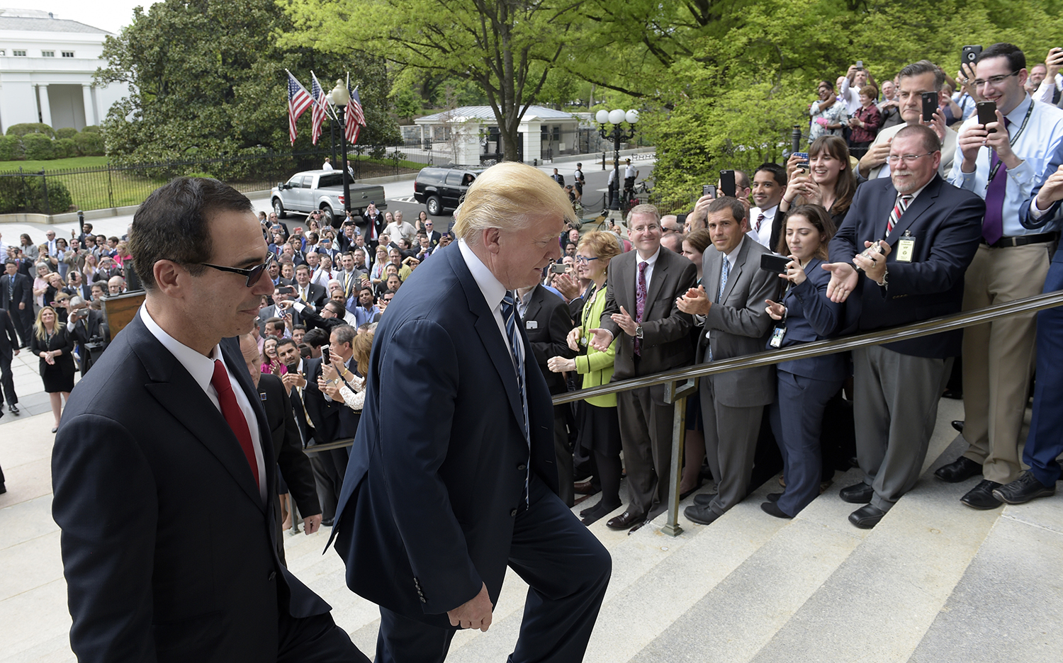 Trump’s tax plan faces hurdles on Capitol Hill, even from Republicans