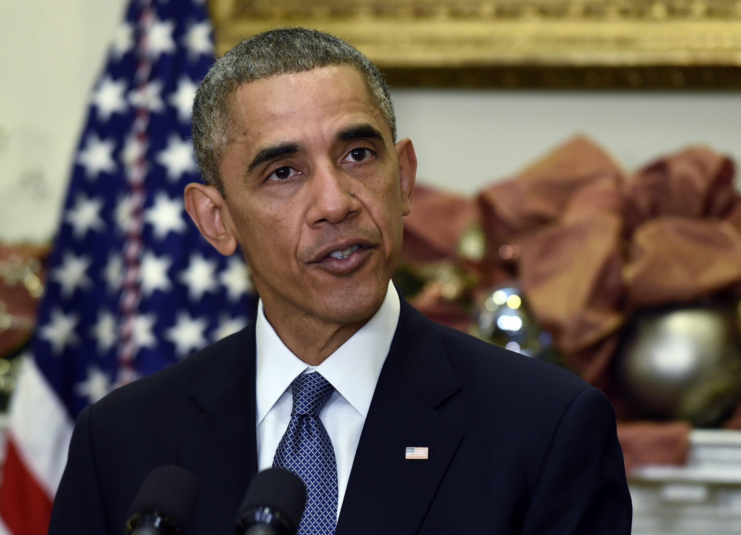 Obama touts economy, asks Congress to avoid ‘self-inflicted wounds’