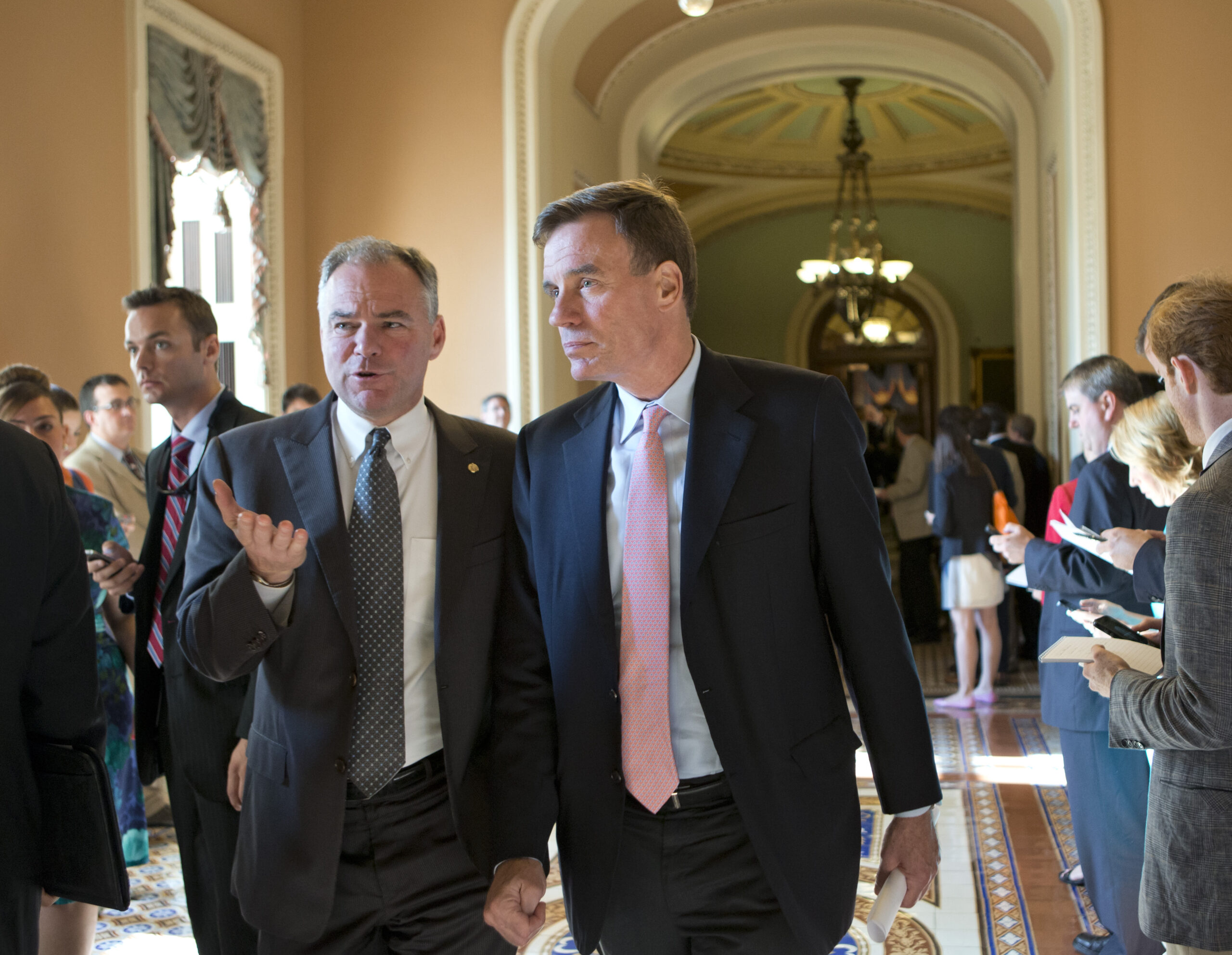 Tim Kaine, Mark Warner steer clear of Gov. Bob McDonnell’s problems