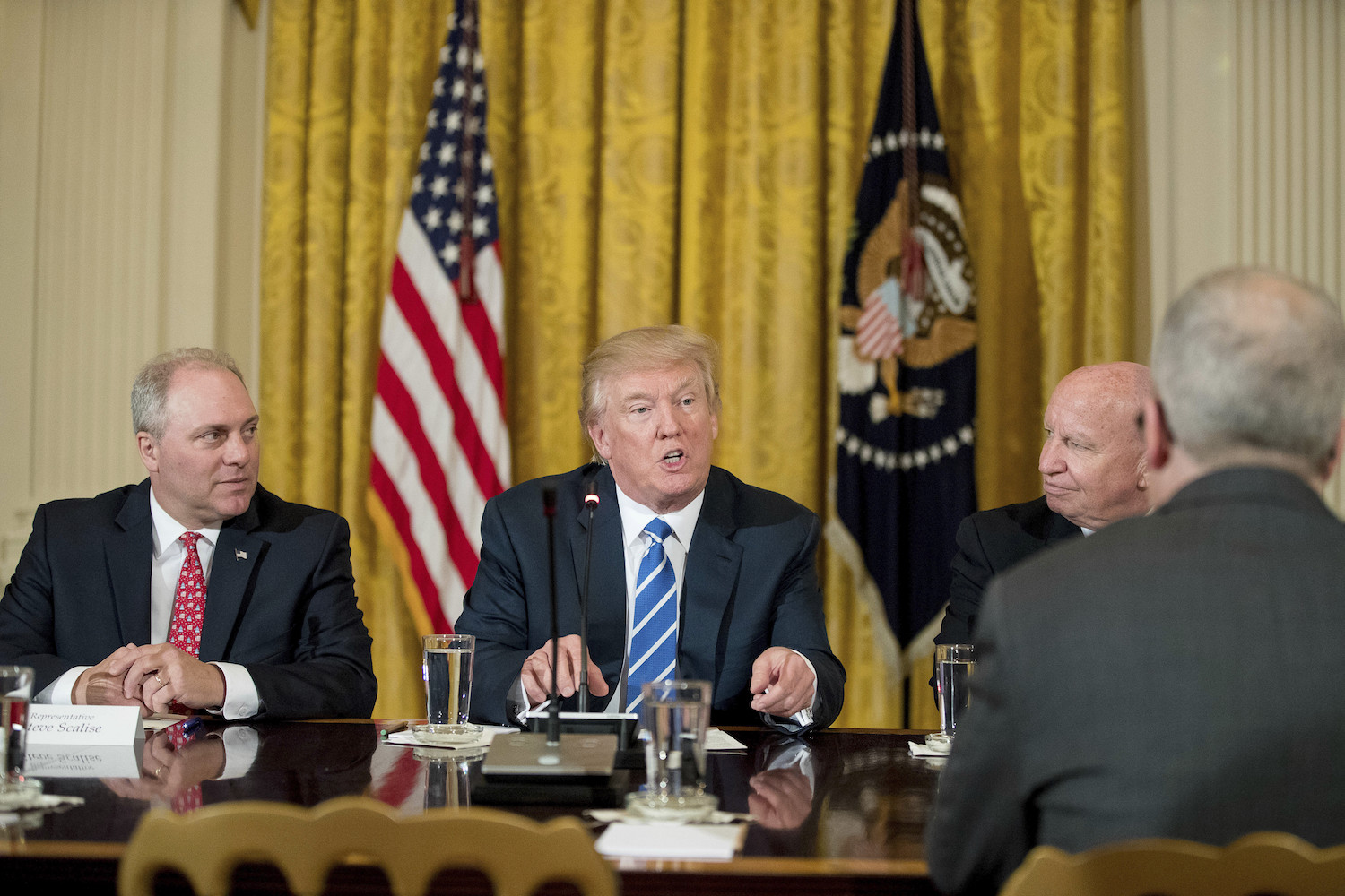 Trump to jawbone lawmakers on Obamacare repeal over bowling