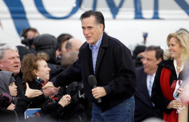 Romney makes closing appeal to Iowans