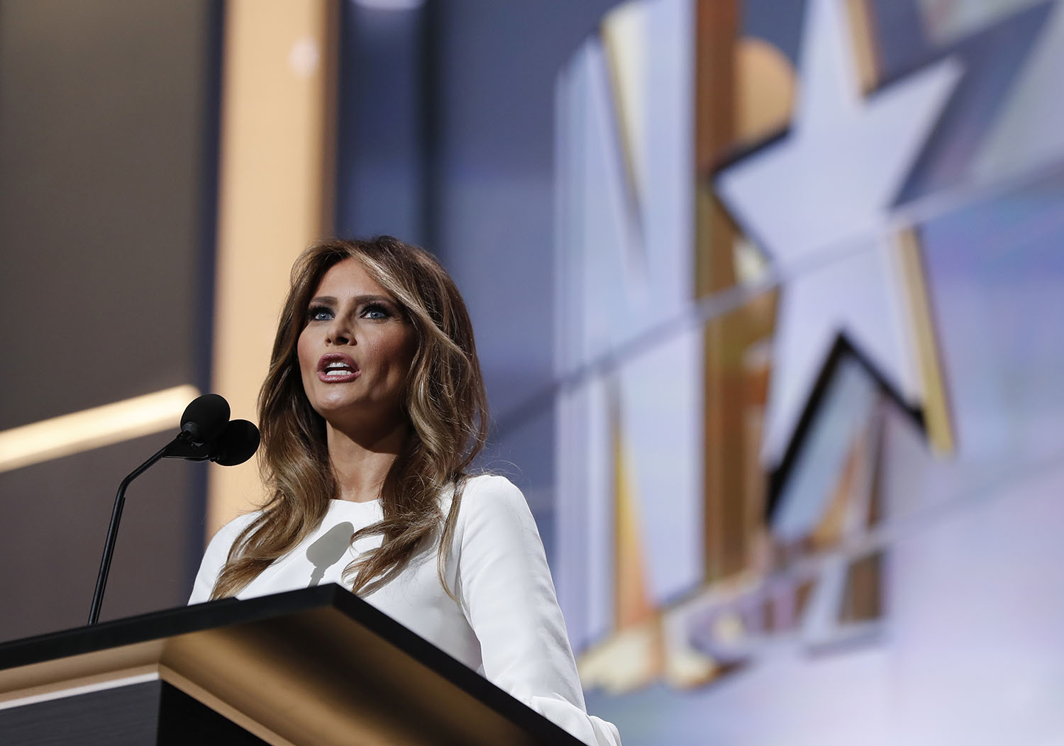Manafort: ‘Crazy’ to say Melania’s speech stole from Michelle Obama