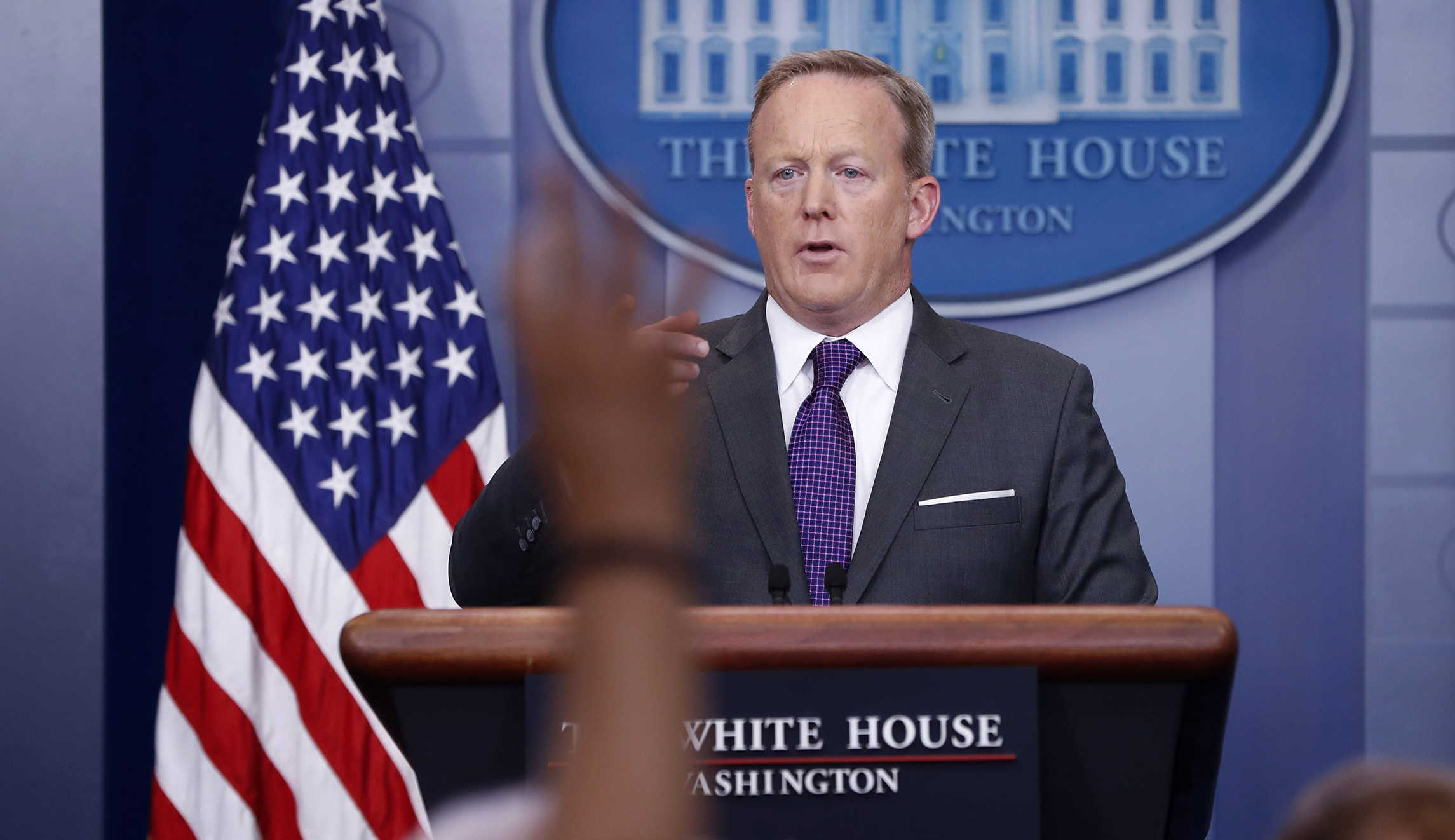 Sean Spicer resigns after Trump names new communications director