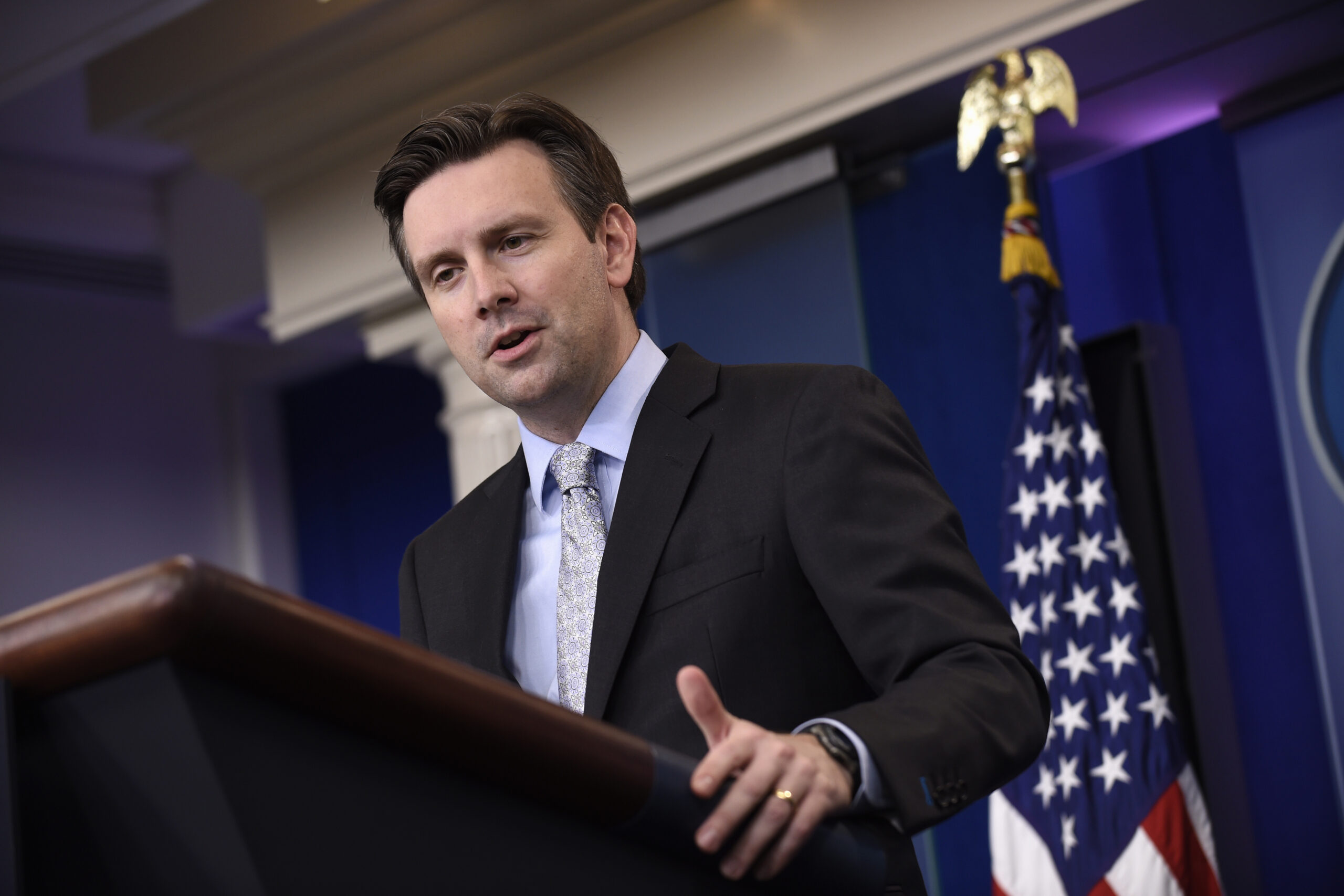 White House prods Congress to quickly pass Asia trade deal