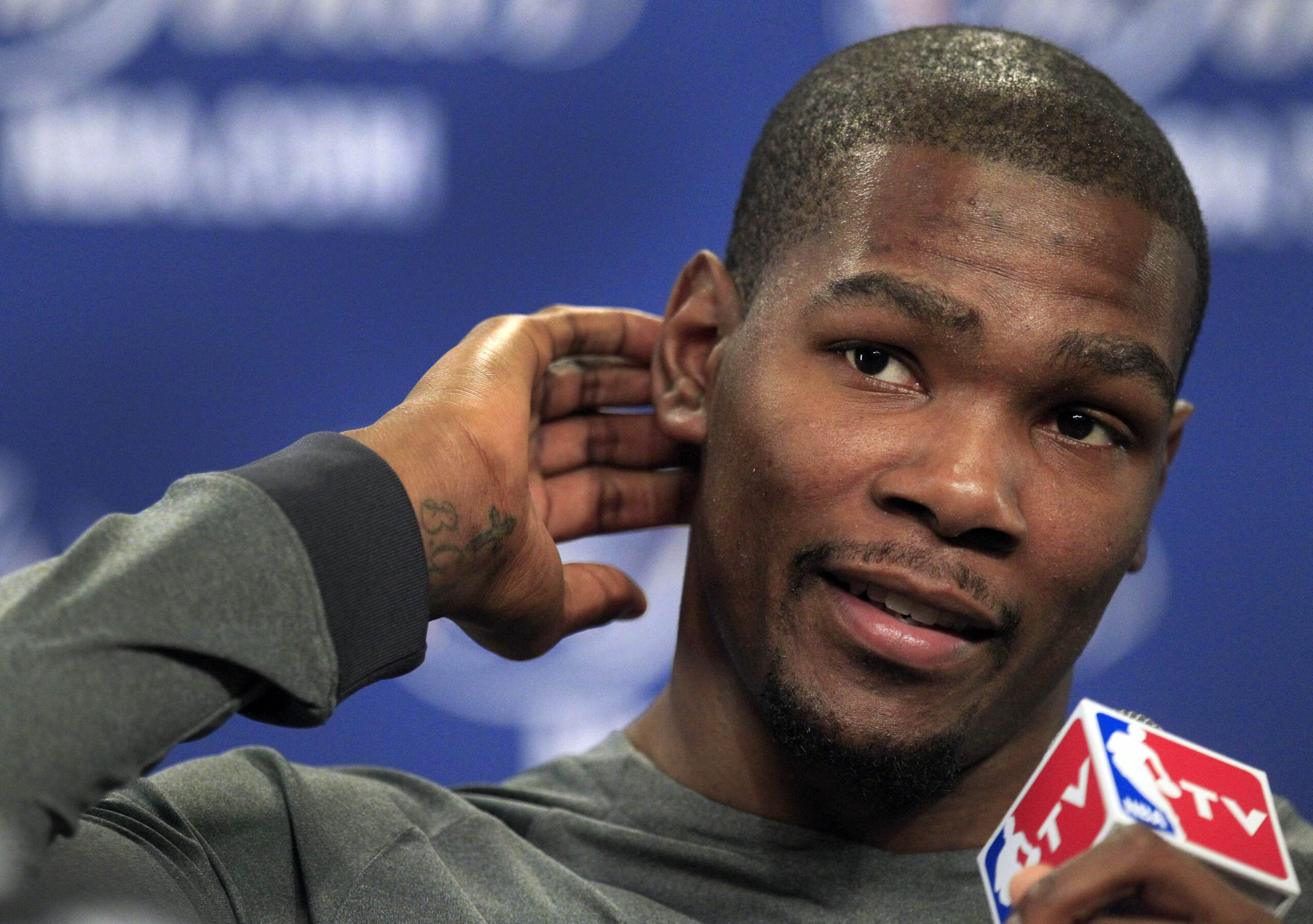 The spotlight is there for Durant, if he wants it