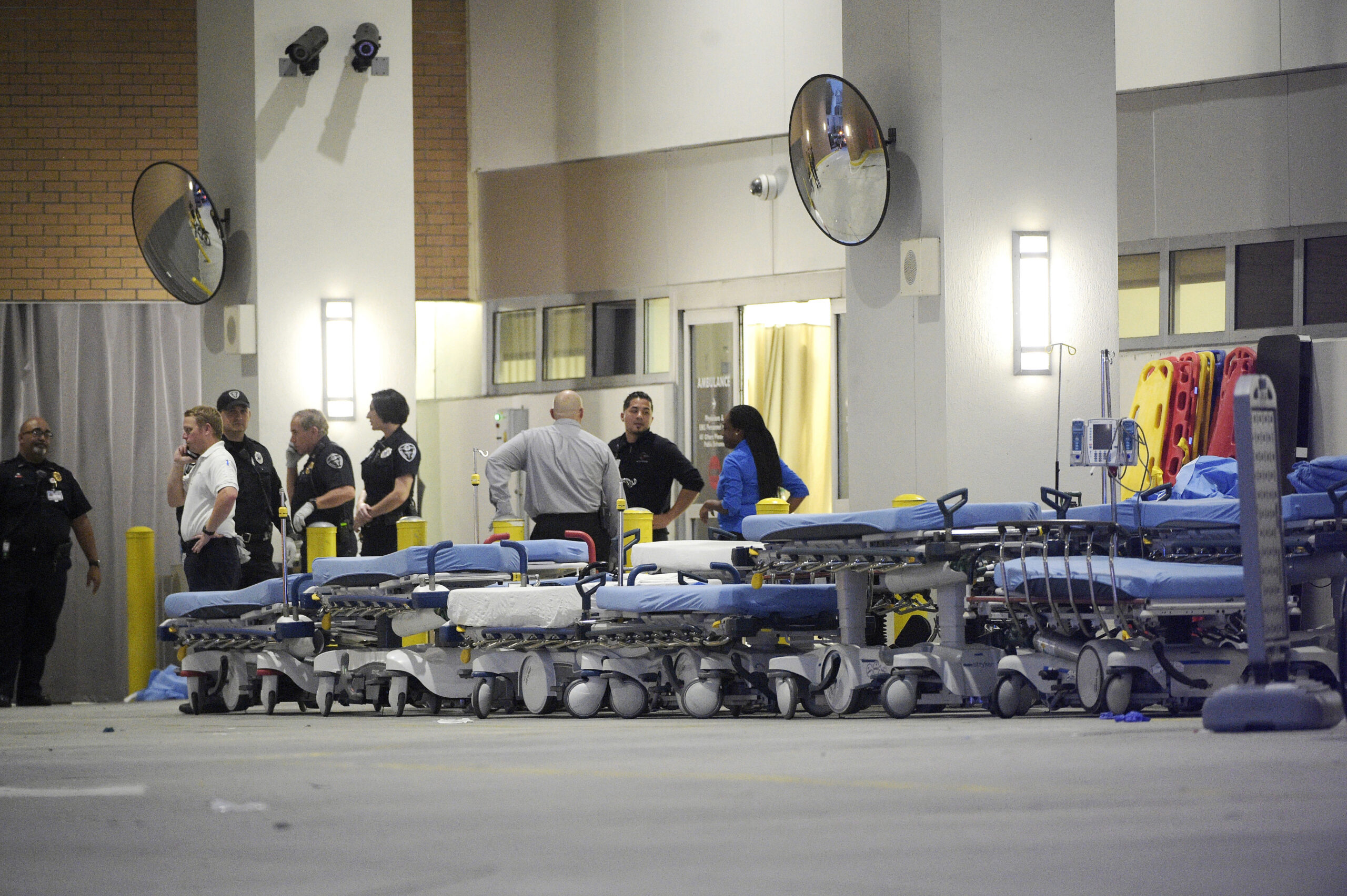 Hospital dismisses care costs for Orlando shooting victims
