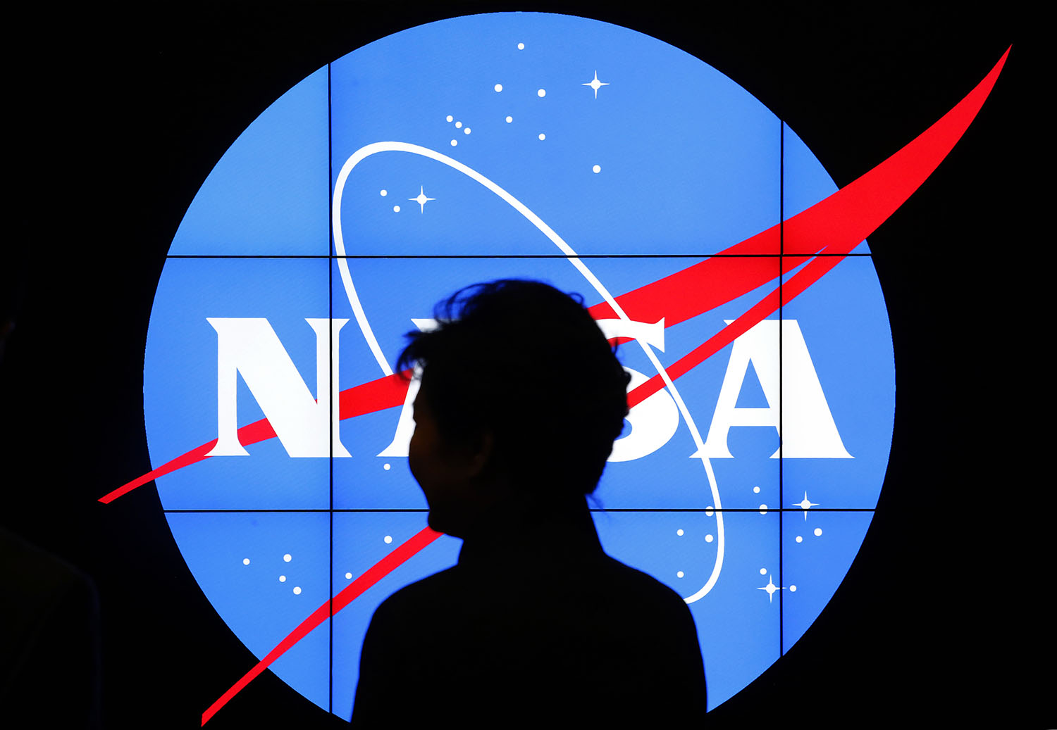 Watchdog: Key federal agencies failing on cybersecurity