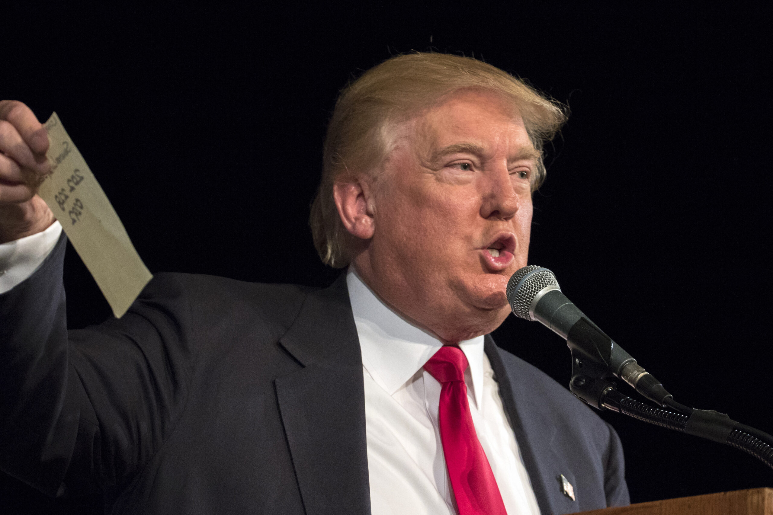 Trump attacks GOP on Twitter five times as often as he attacks Dems
