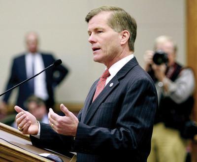 Examiner fileThe Virginia Senate's budget includes more funding for Democratic initiatives than Gov. Bob McDonnell's$85 billion proposal.