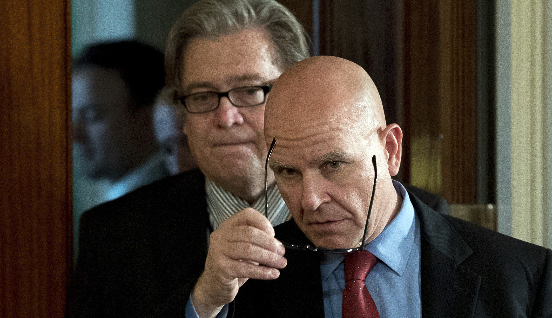 Drama builds at White House over ‘enemies list’: Report