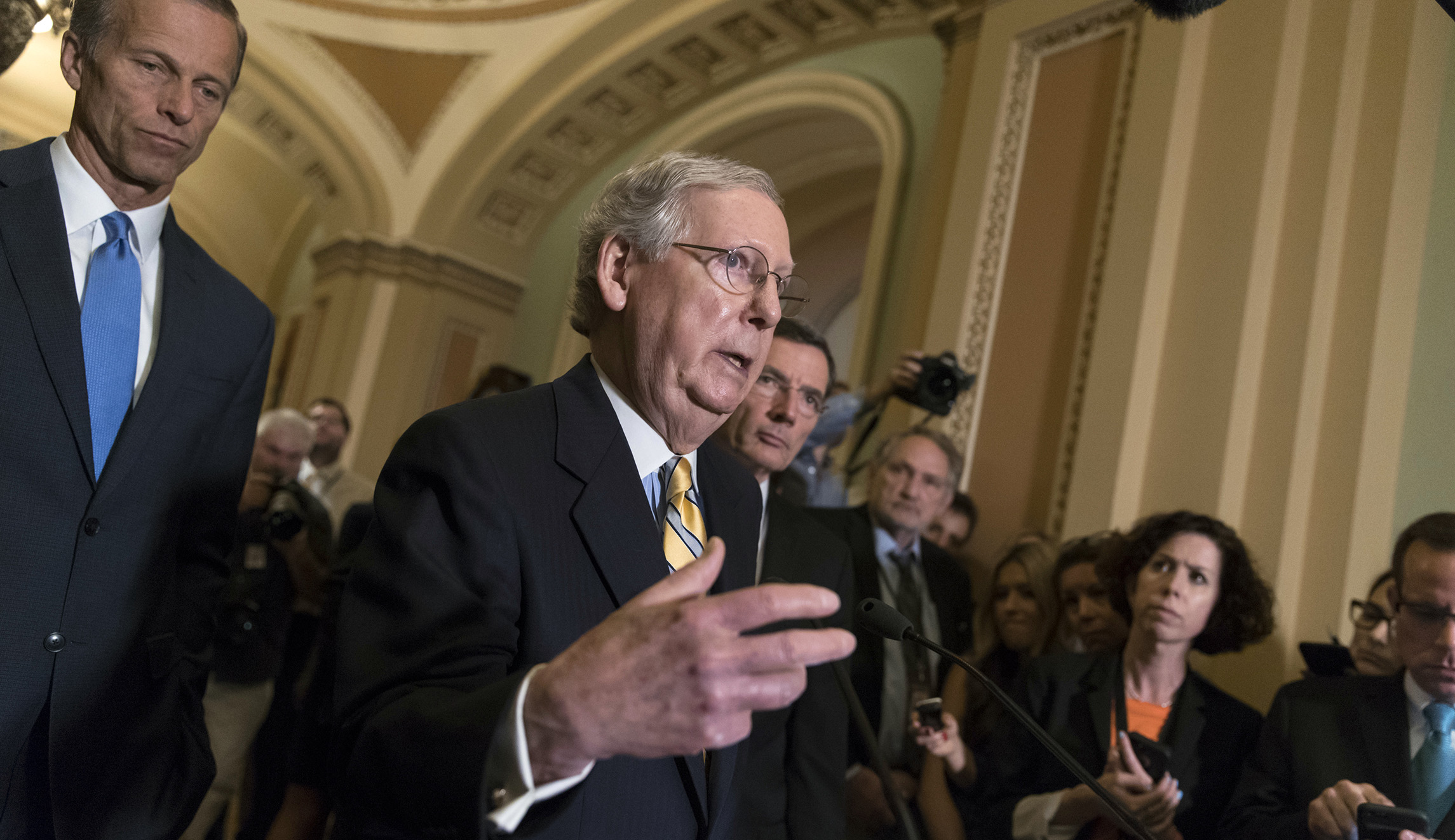 GOP senators ask Mitch McConnell to cancel recess to work on health, budget, taxes