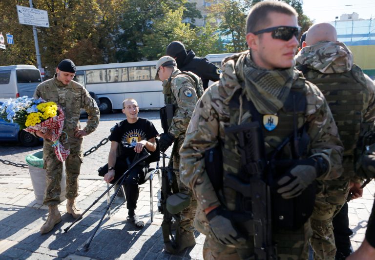 6 killed, 15 wounded in east Ukraine city