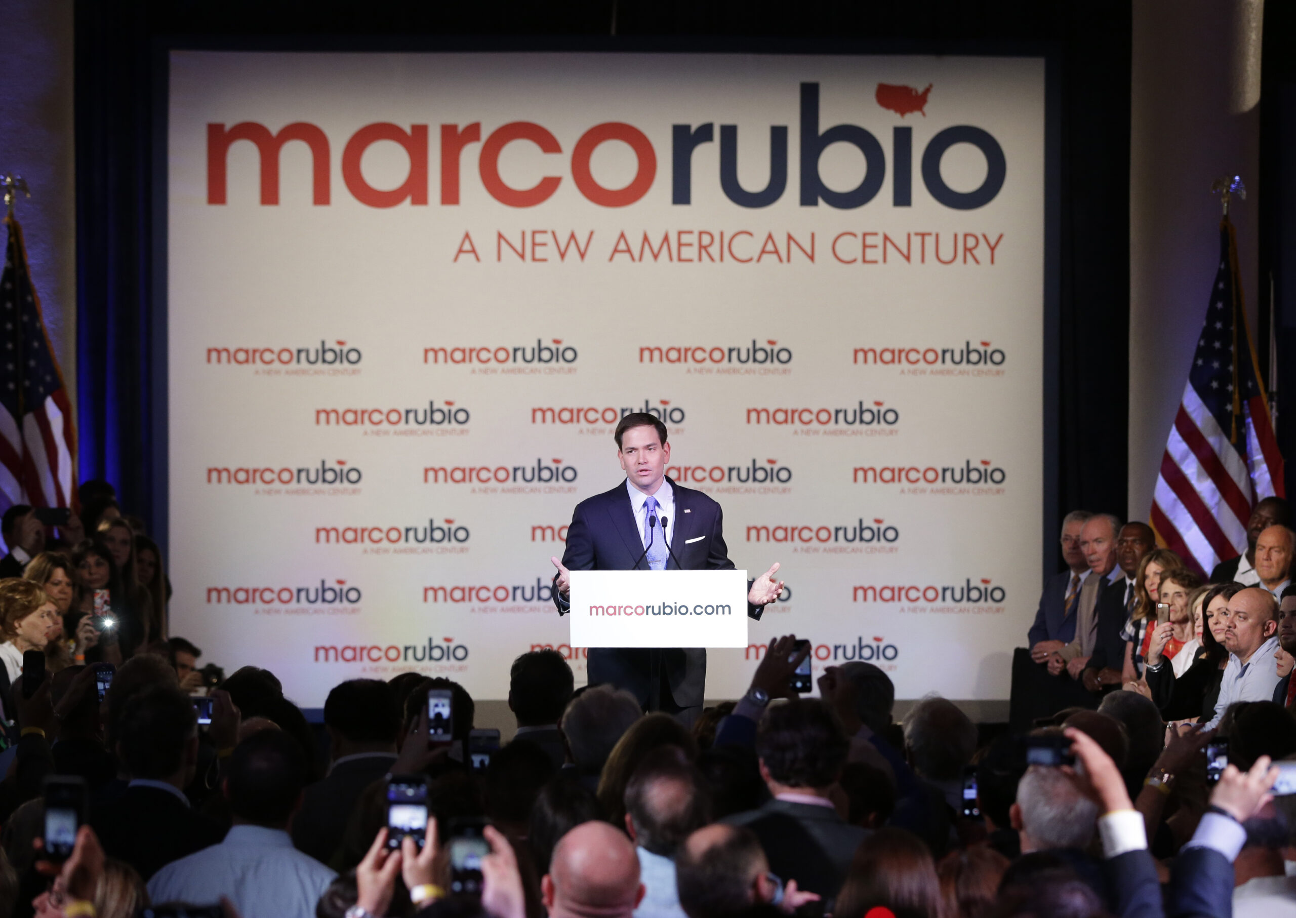 In the era of rapid 24-hour news, presidential hopefuls vie for spotlight