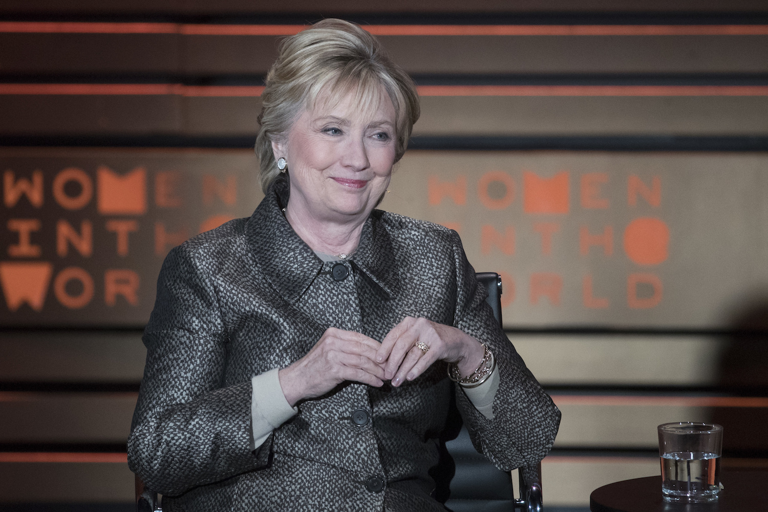 Clinton suggests debate presidential moderators never asked about jobs (they did)