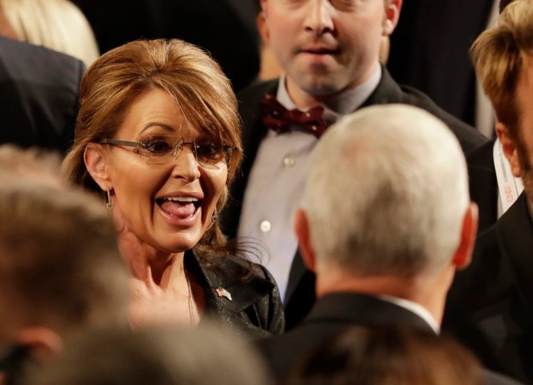 Sarah Palin has a bit of fun. (AP Photo/David Goldman)