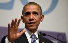 Obama defends free speech in comments on campus protests