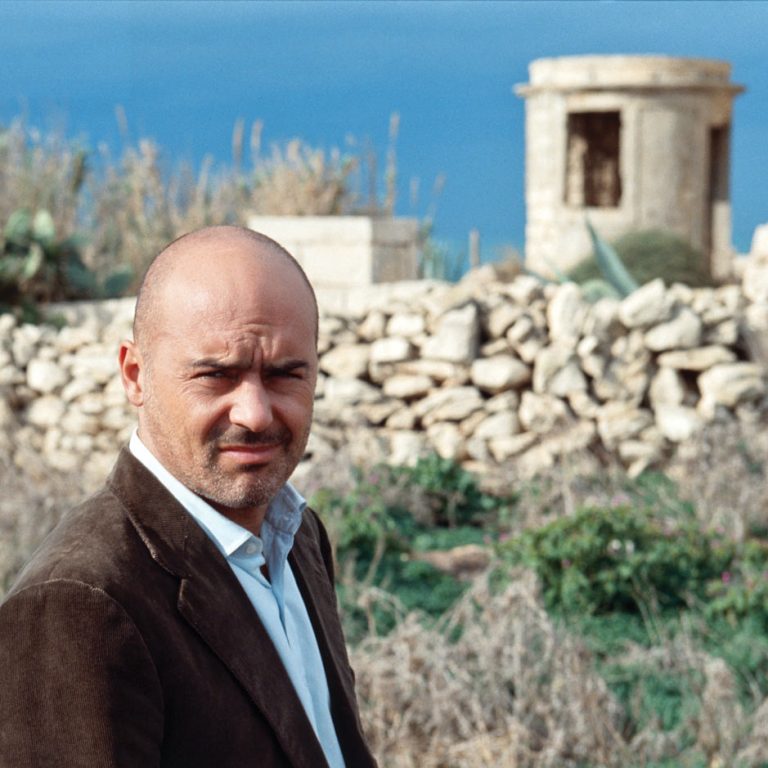 Sicilian Gumshoe
