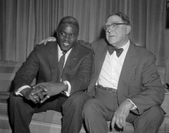 Jackie Robinson article restored to Defense Department website