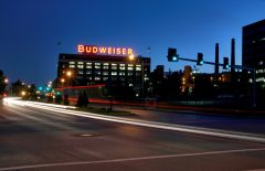 St. Louis trial highlights gender bias in pay