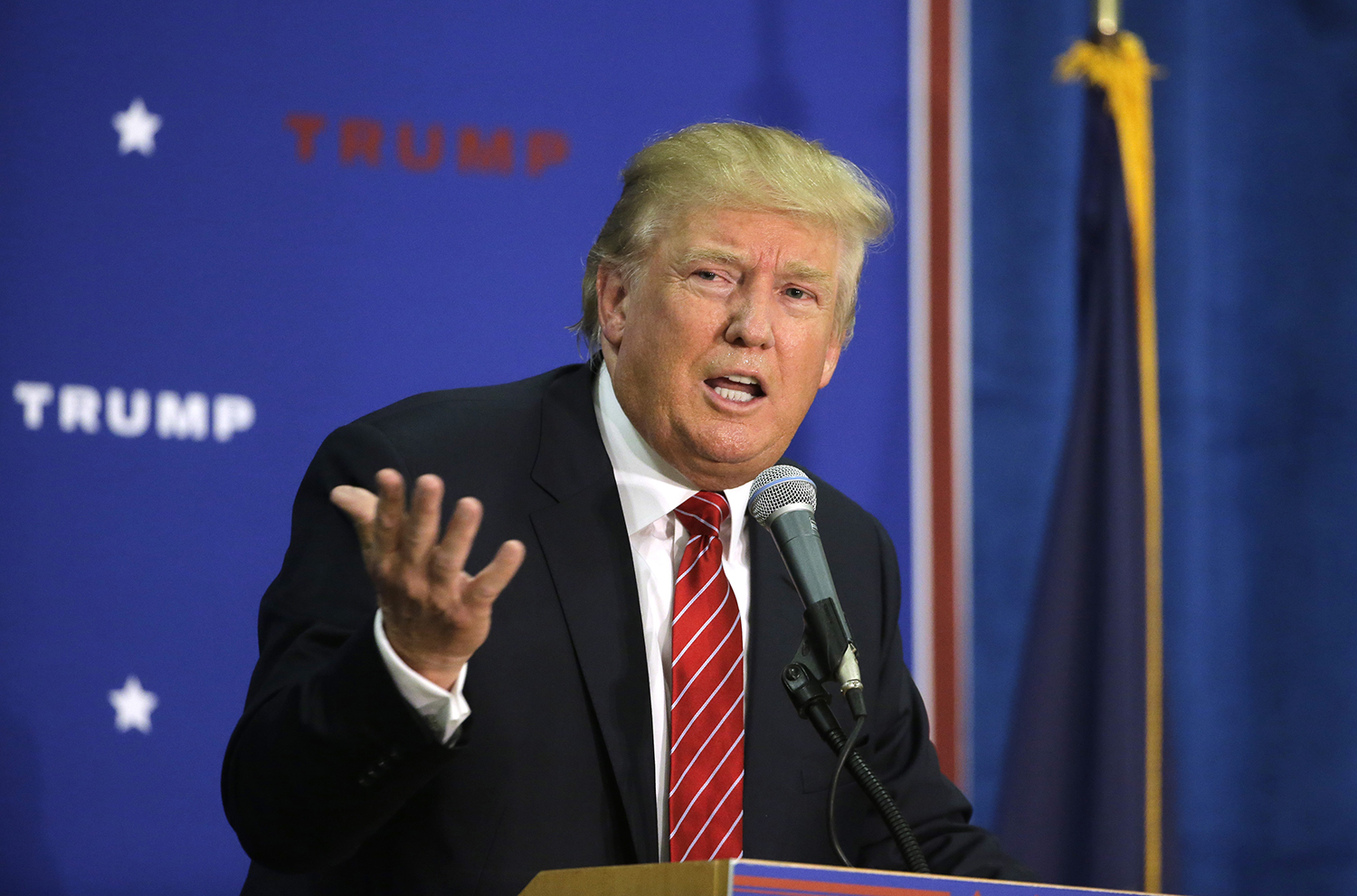 Trump: Dems trap students in ‘failing government schools’