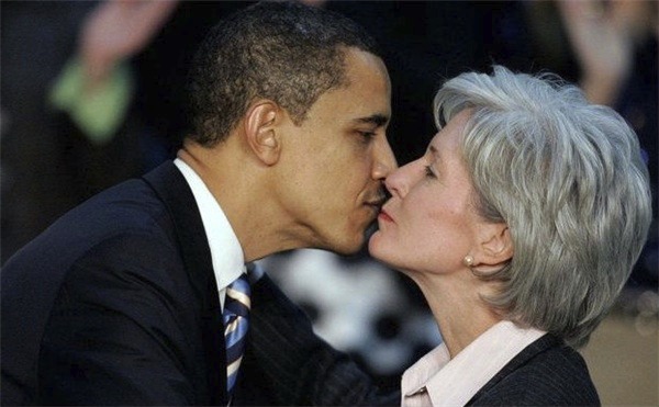 New pressure on HHS’s Kathleen Sebelius to quit over Obamacare blunder