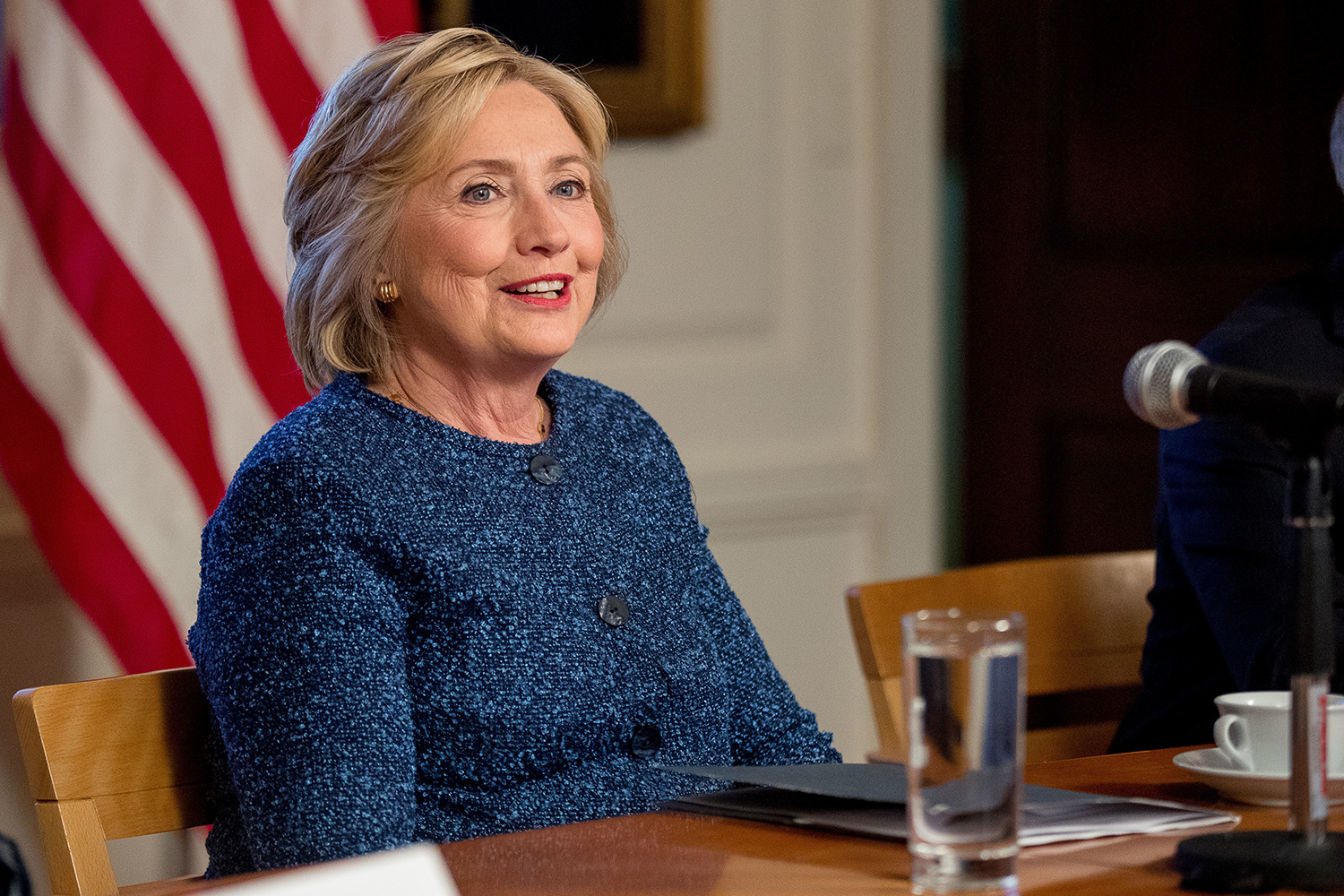 Dems split on Hillary health questions