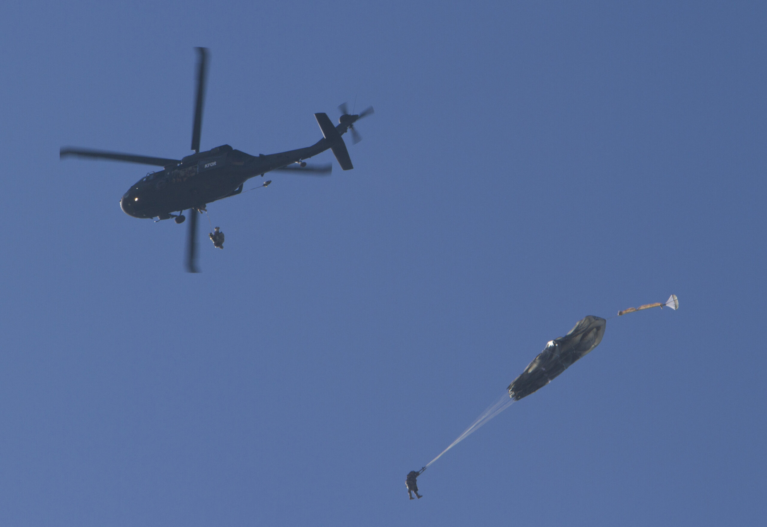11 troops unaccounted for after UH-60 crash in Florida