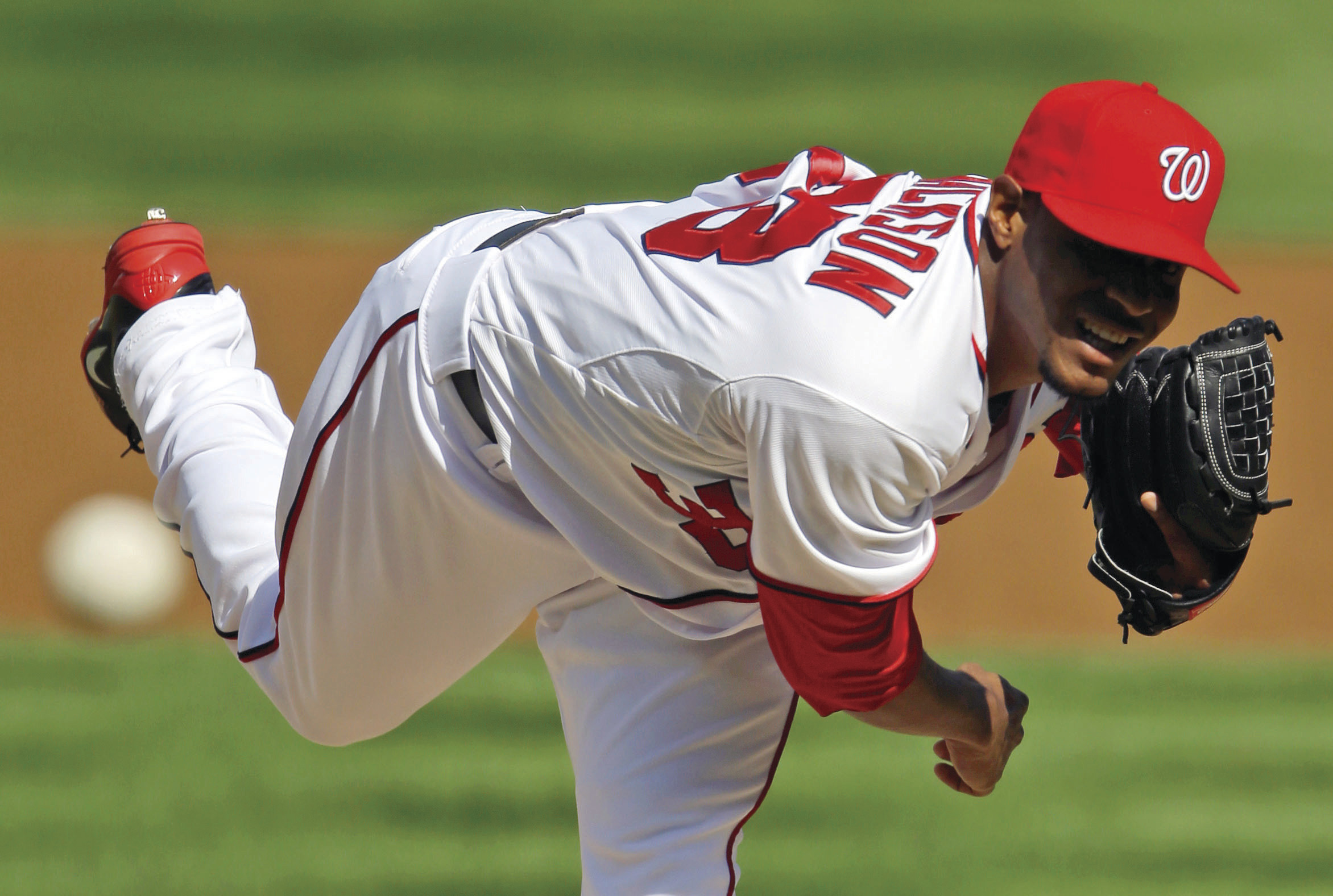 Jackson struggles as Nationals are left on the brink in the NL Division Series