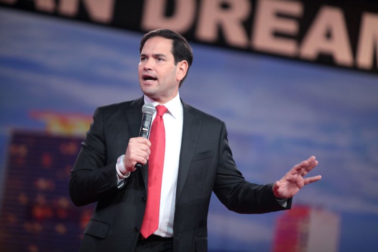 At Debate, Rubio Shows Both Promise and Peril