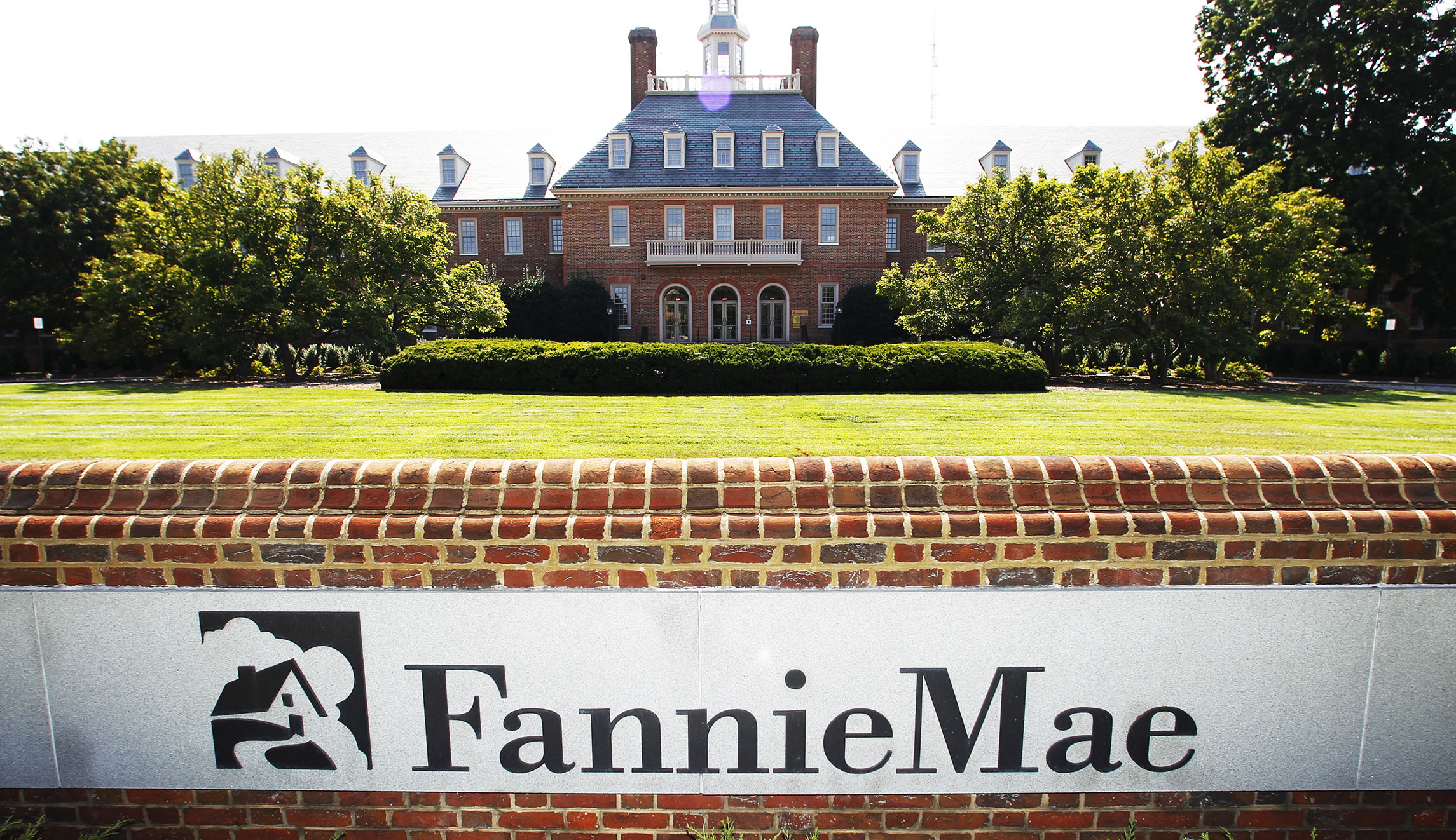 Conservatives release blueprint for Trump to ‘eliminate’ Fannie Mae, Freddie Mac