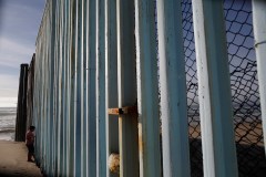 Border arrests hit five-year low after Trump’s executive order