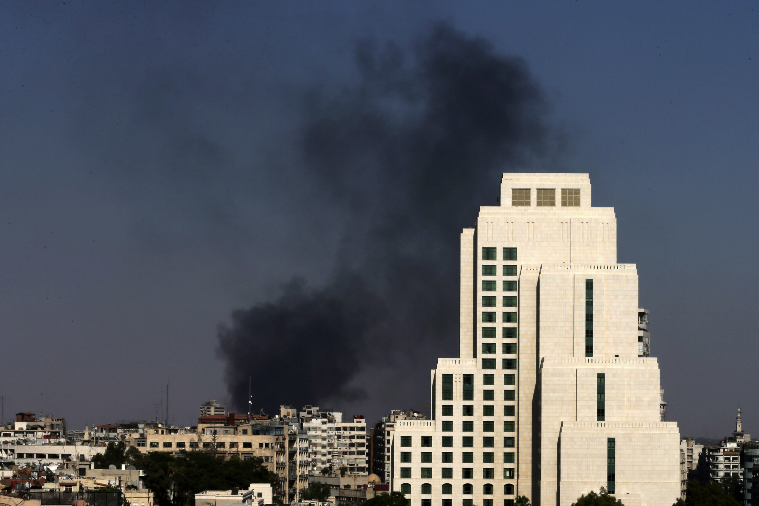 US spies missed signs of Aug. 21 Syrian WMD Strike