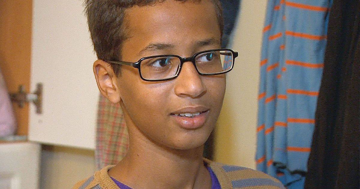 Muslim 9th-grader arrested for bringing homemade clock to school