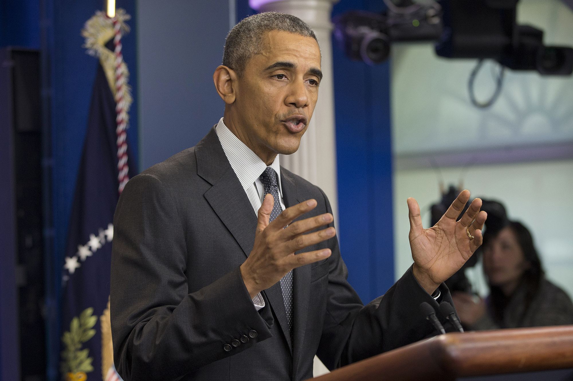Obama uses Ebola funds to fight Zika