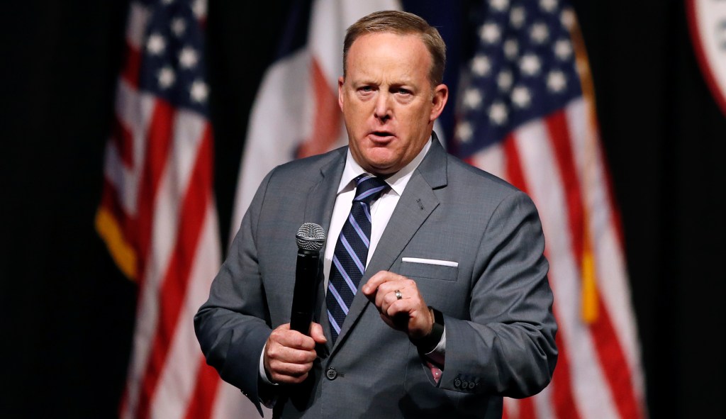 Sean Spicer spotted back at the White House