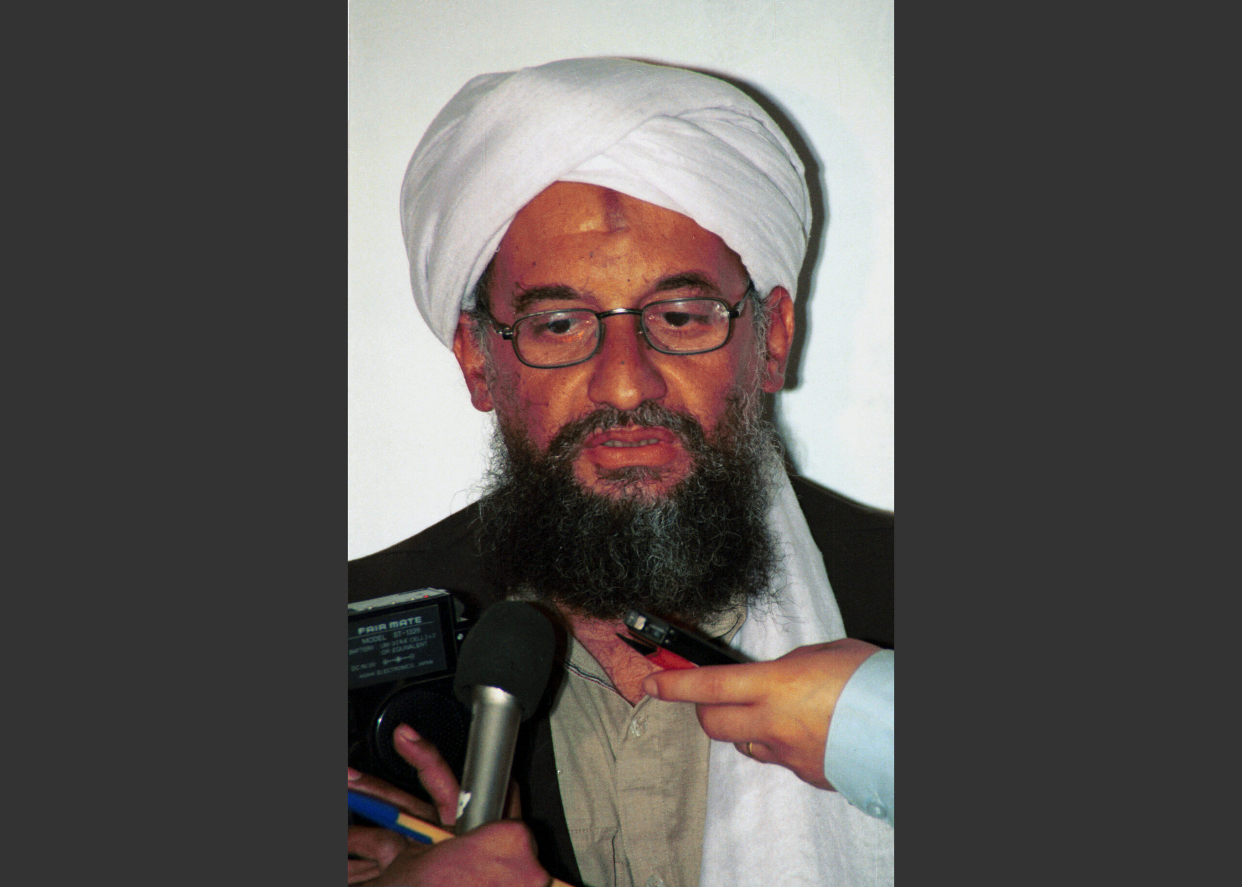Al-Qaida calls for Syria arbitration over killing