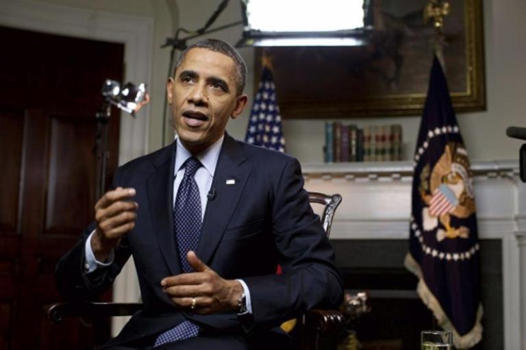 Social media helps Obama skirt press, target youth