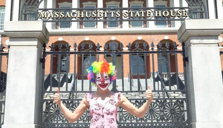 In a video posted over the weekend, Payaso promised to kiss the most babies, and make housing more affordable. (Image courtesy screenshot)