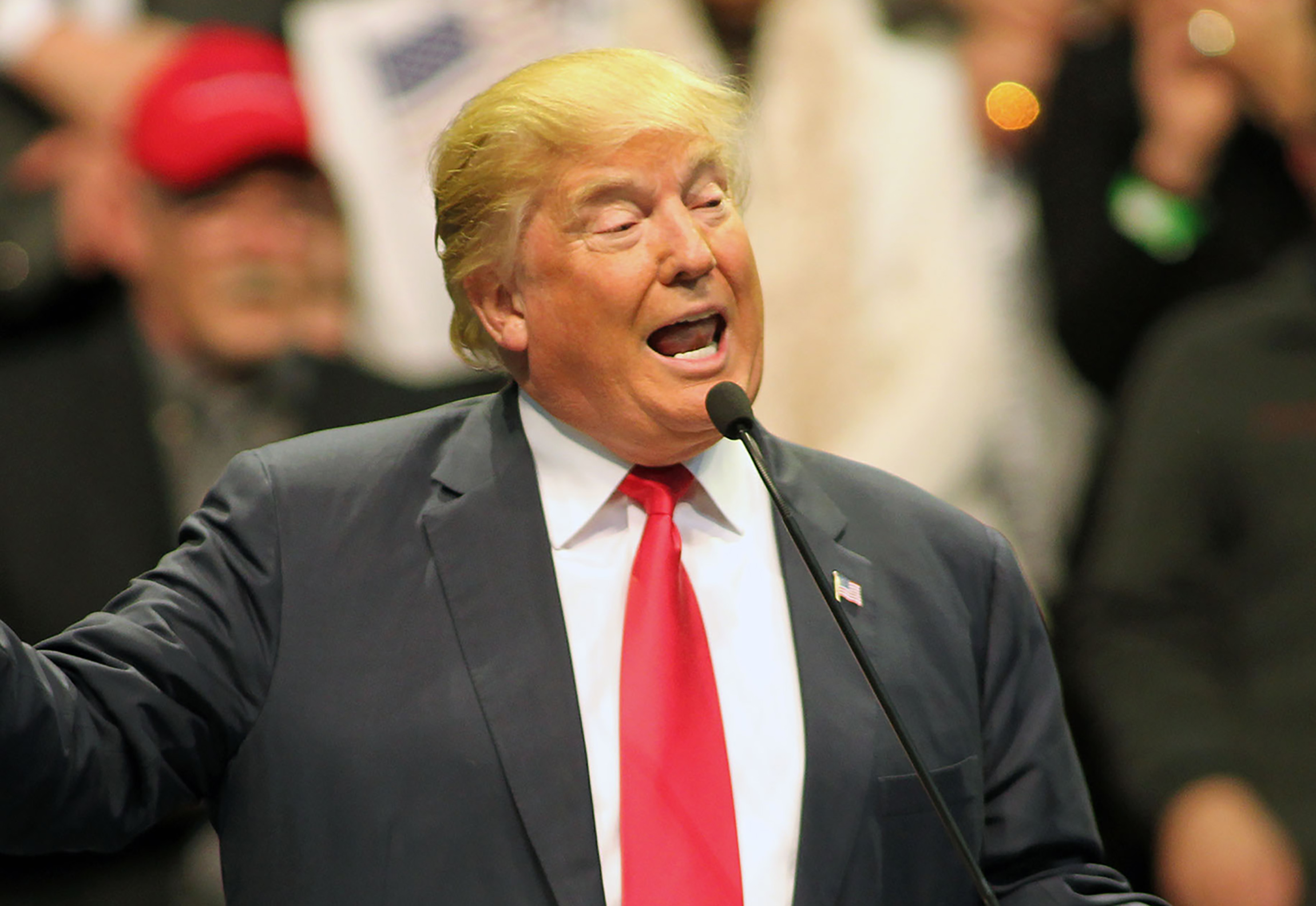 Trump claims he has over 1,000 delegates